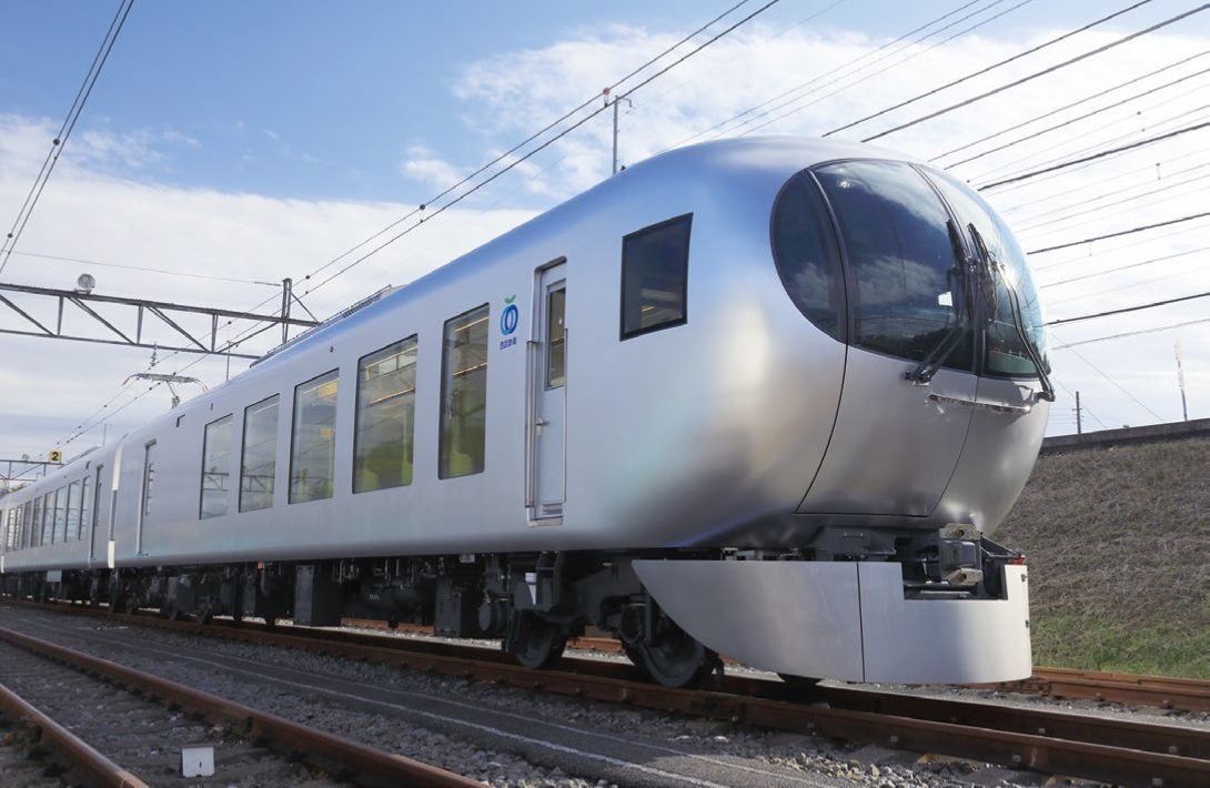 西武鉄道　新型特急車両<br>「Laview」デザイン